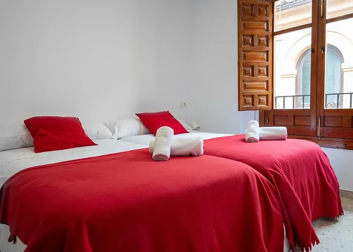 2D Apartamento En Albaycin, Con Parking